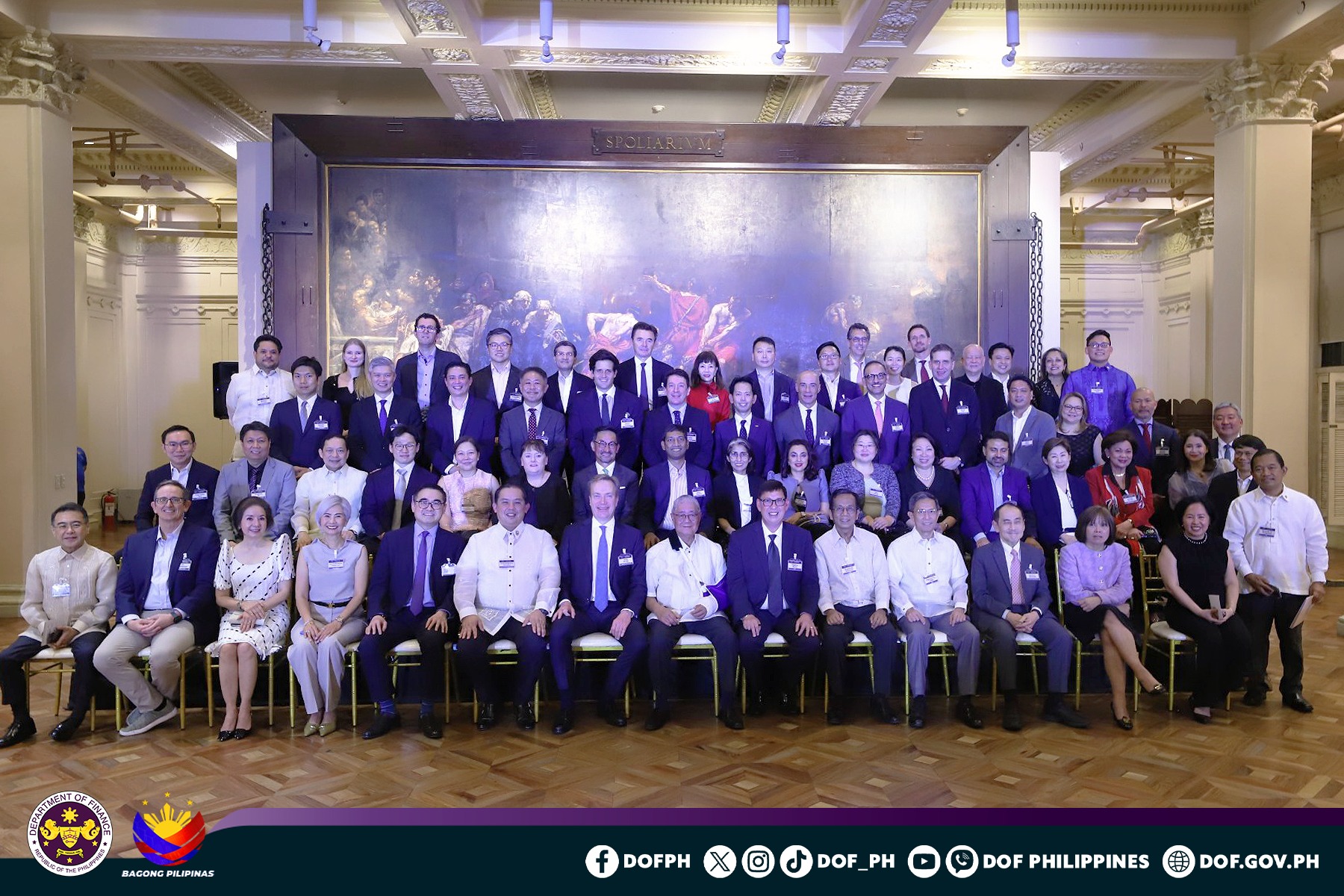 Read more about the article Recto welcomes global leaders and decision makers to WEF Country Roundtable on PH, shares a glimpse of PH promising growth journey
