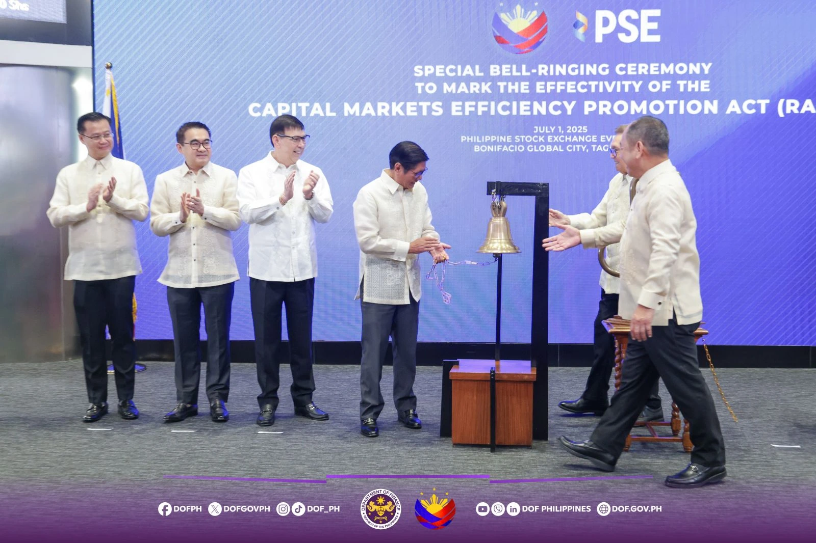 Read more about the article PBBM, Recto lead PSE bell-ringing for CMEPA; vow efficient rollout of landmark capital markets reform